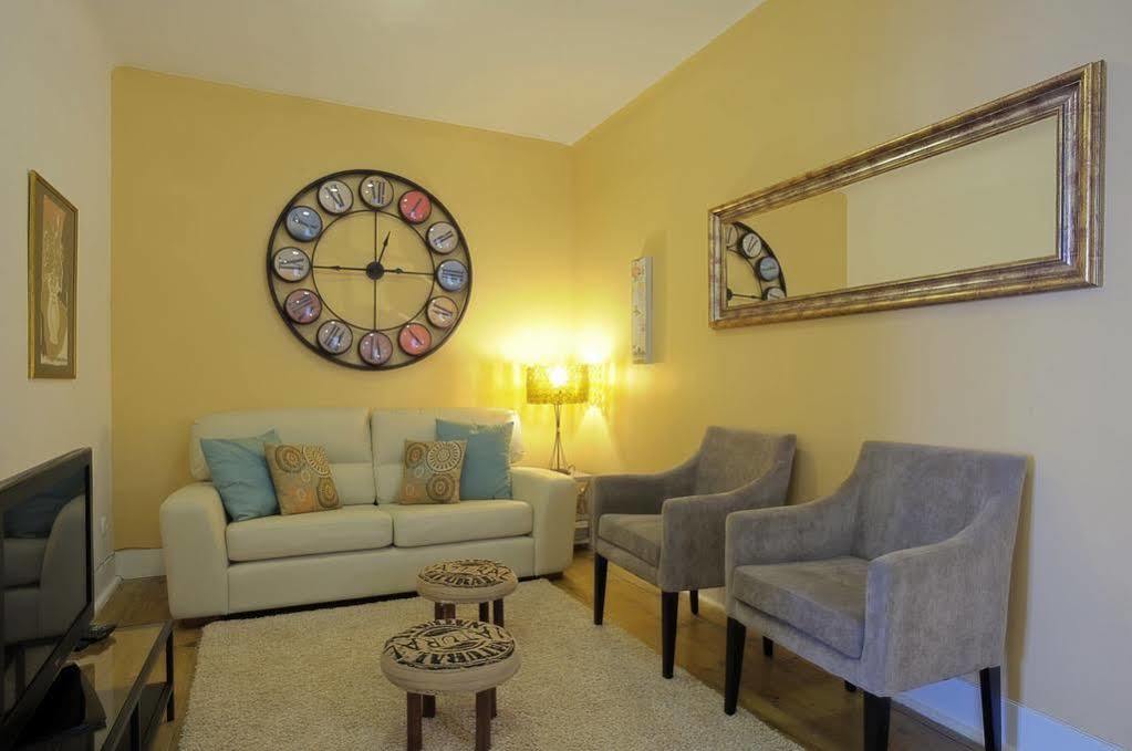 Localtraveling Cathedral & Castle - Family Apartments Lisboa Dış mekan fotoğraf